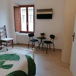 Botanica Pensjonat Volterra